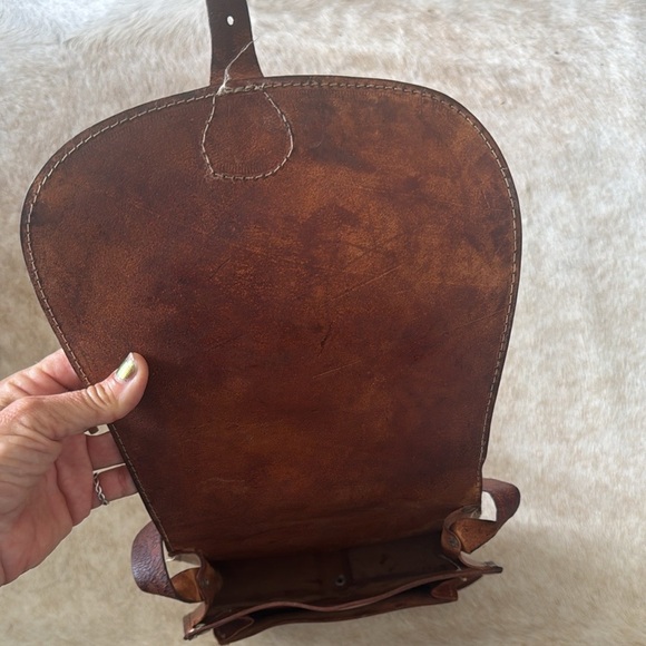 Vintage Brown structured Leather Bag crossbody or shoulder - Picture 7 of 17